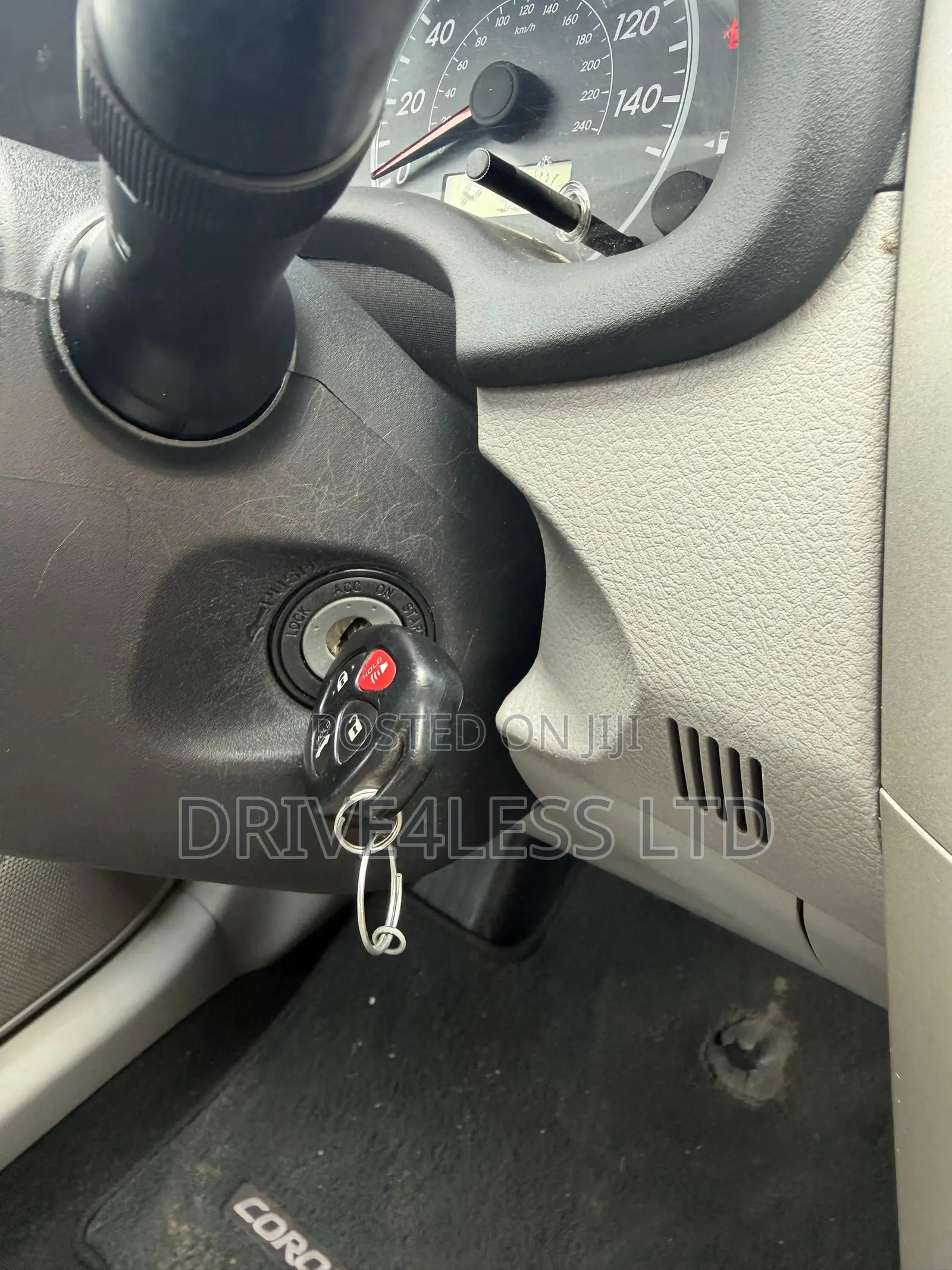 Toyota Corolla 2013 Red