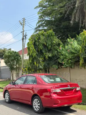 Toyota Corolla 2013 Red