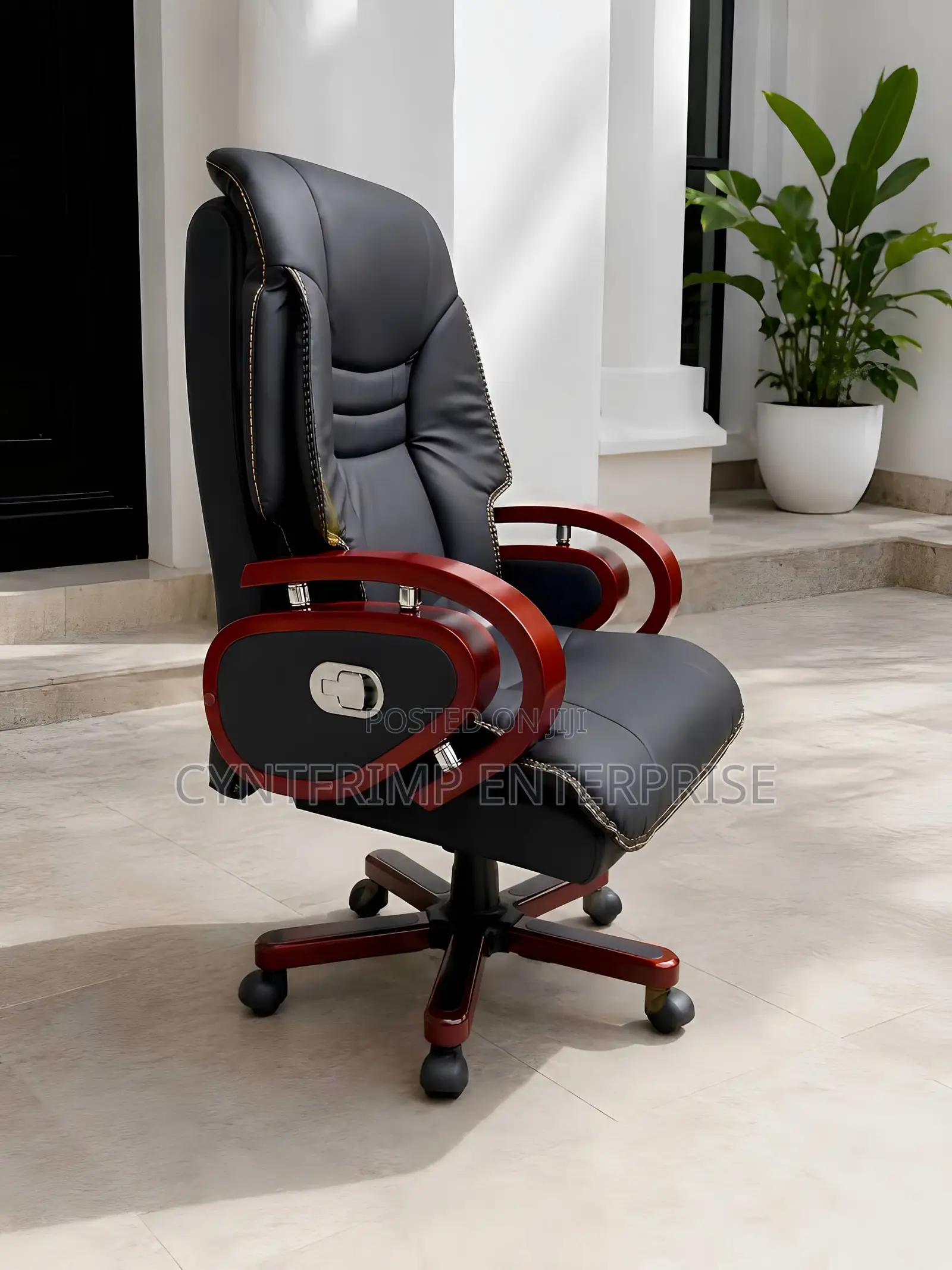 Executive Office Chair With Wooden Armrests