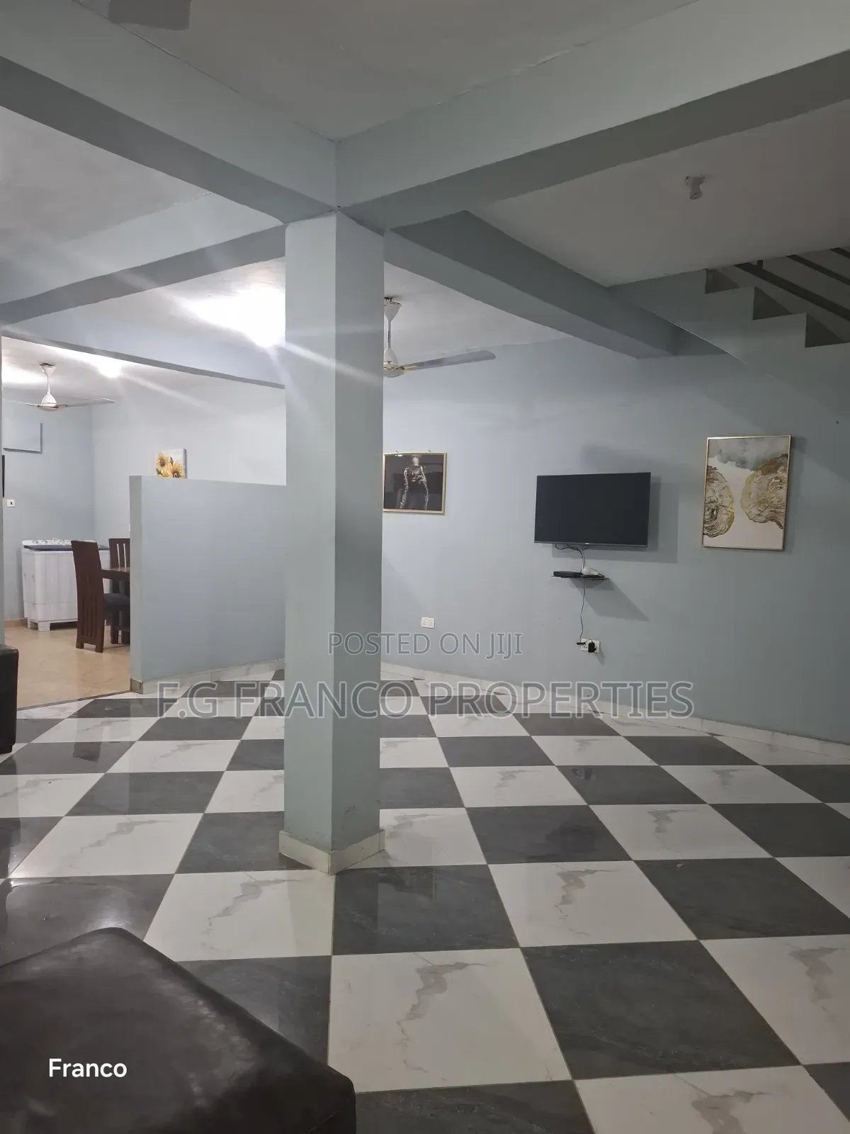 Furnished 3bdrm Apartment in Kg Franco Properties, Baatsona Total