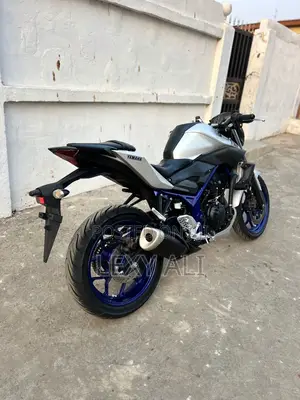 Yamaha 2022 Silver