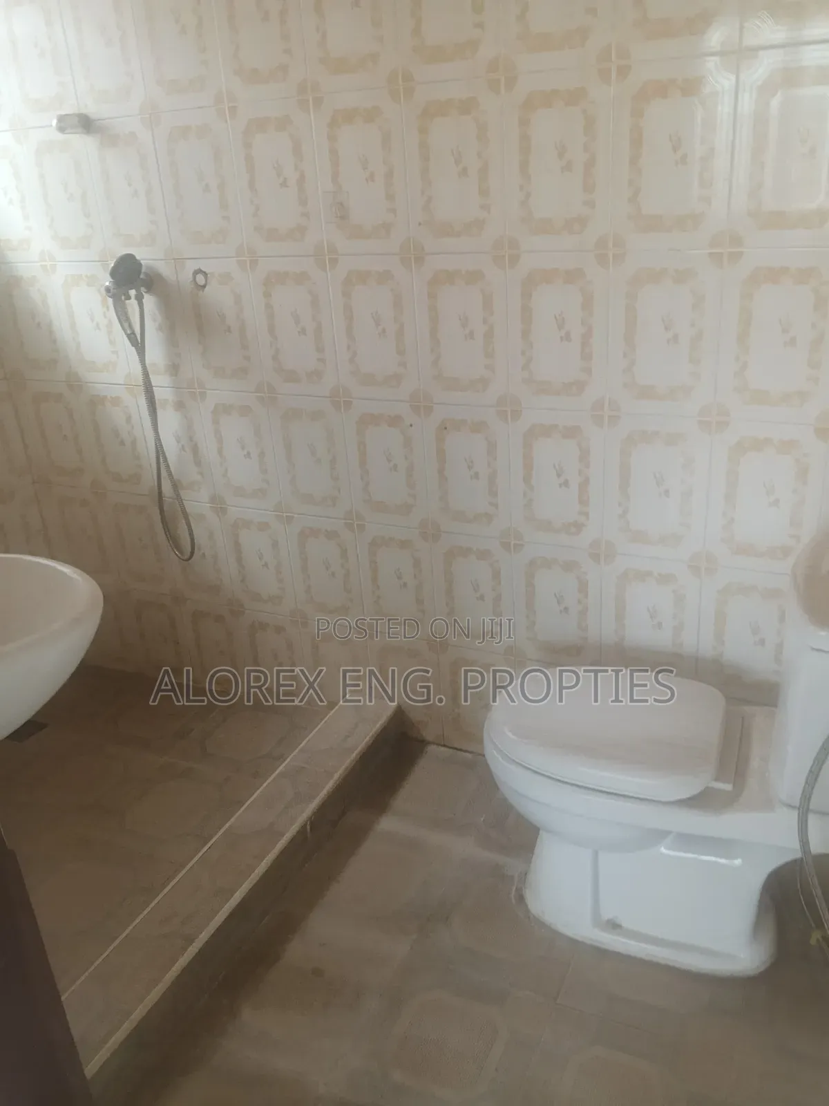 3bdrm Apartment in Oyarifa, Pentecost for rent