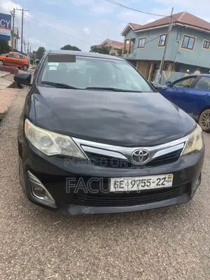 Toyota Camry LE 4dr Sedan (2.5L 4cyl 6A) 2013 Black