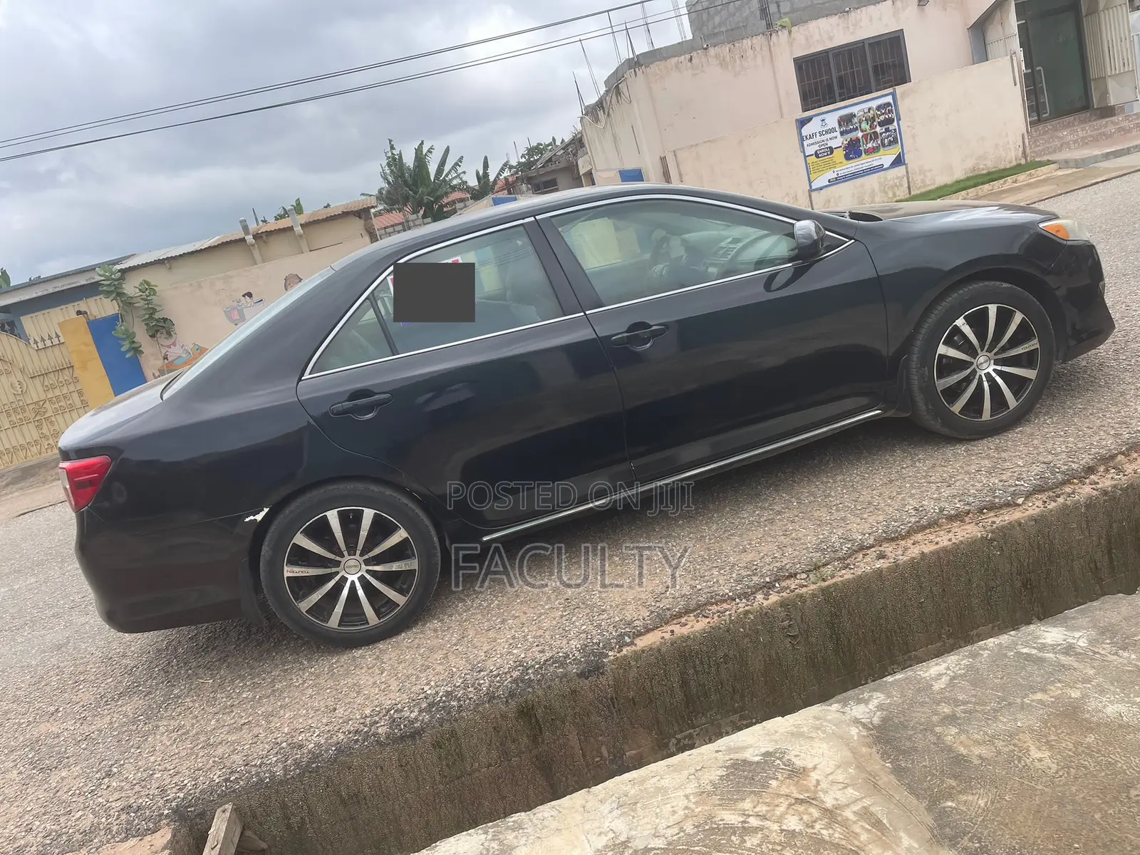 Toyota Camry LE 4dr Sedan (2.5L 4cyl 6A) 2013 Black