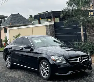 Mercedes-Benz C300 Luxury 4Matic Sedan AWD (2.0L 4cyl 7A) 2016 Black