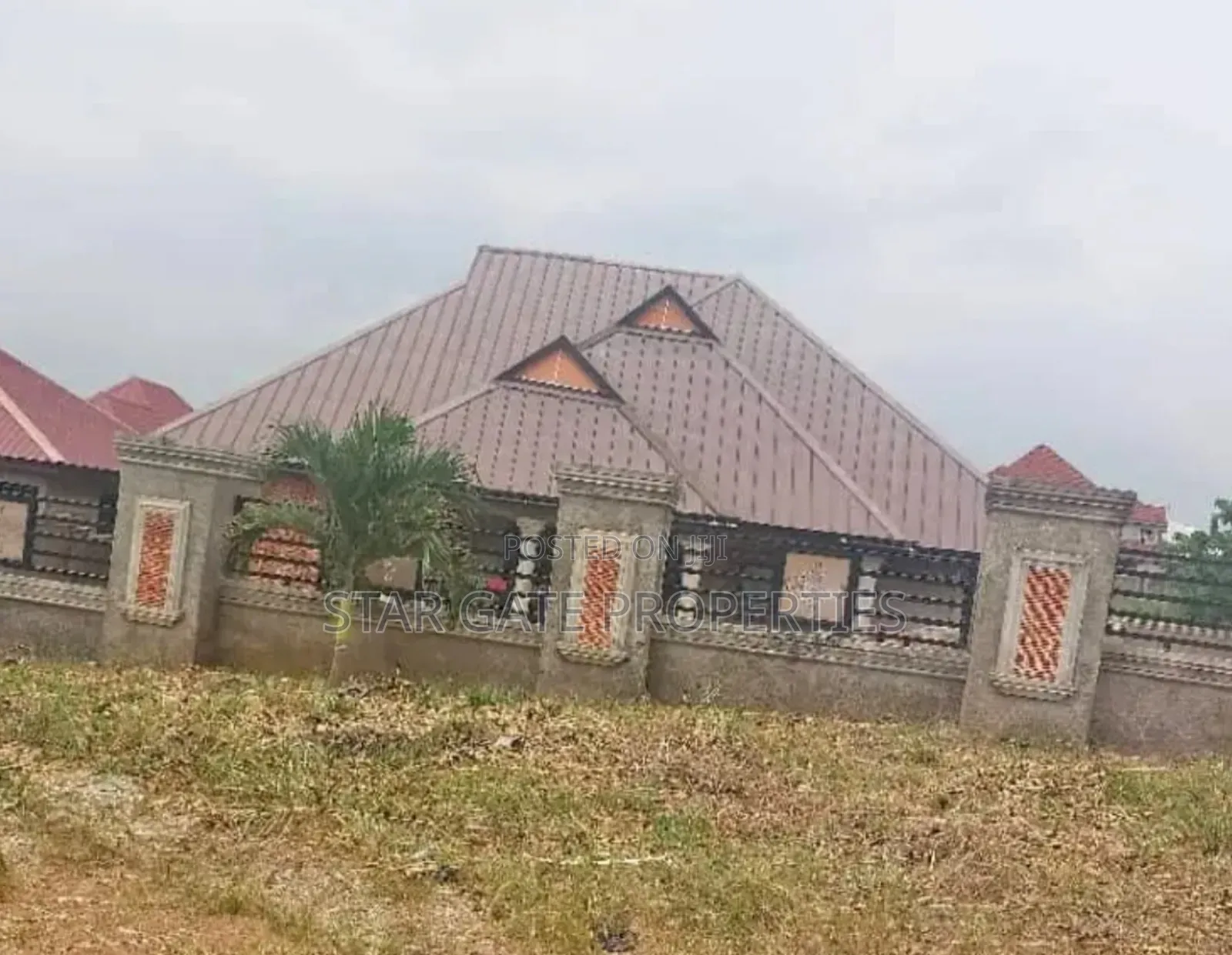 4bdrm House in Abuakwa Agogo, Kumasi Metropolitan for sale