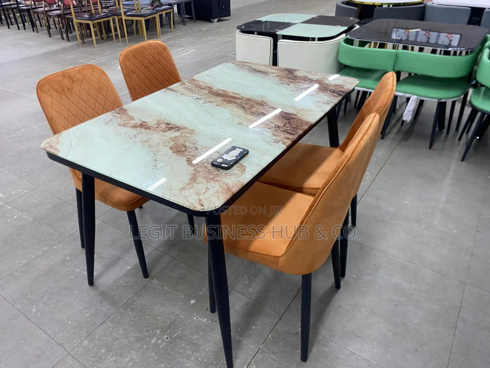 Lavished Dining Set 4 in 1