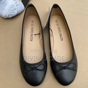 Ladies Flat Shoes
