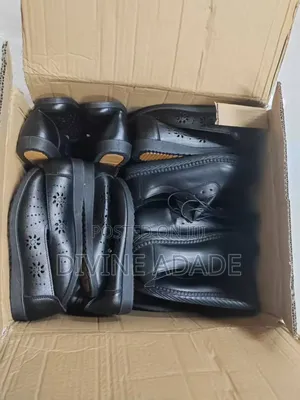 Ladies Flat Shoes