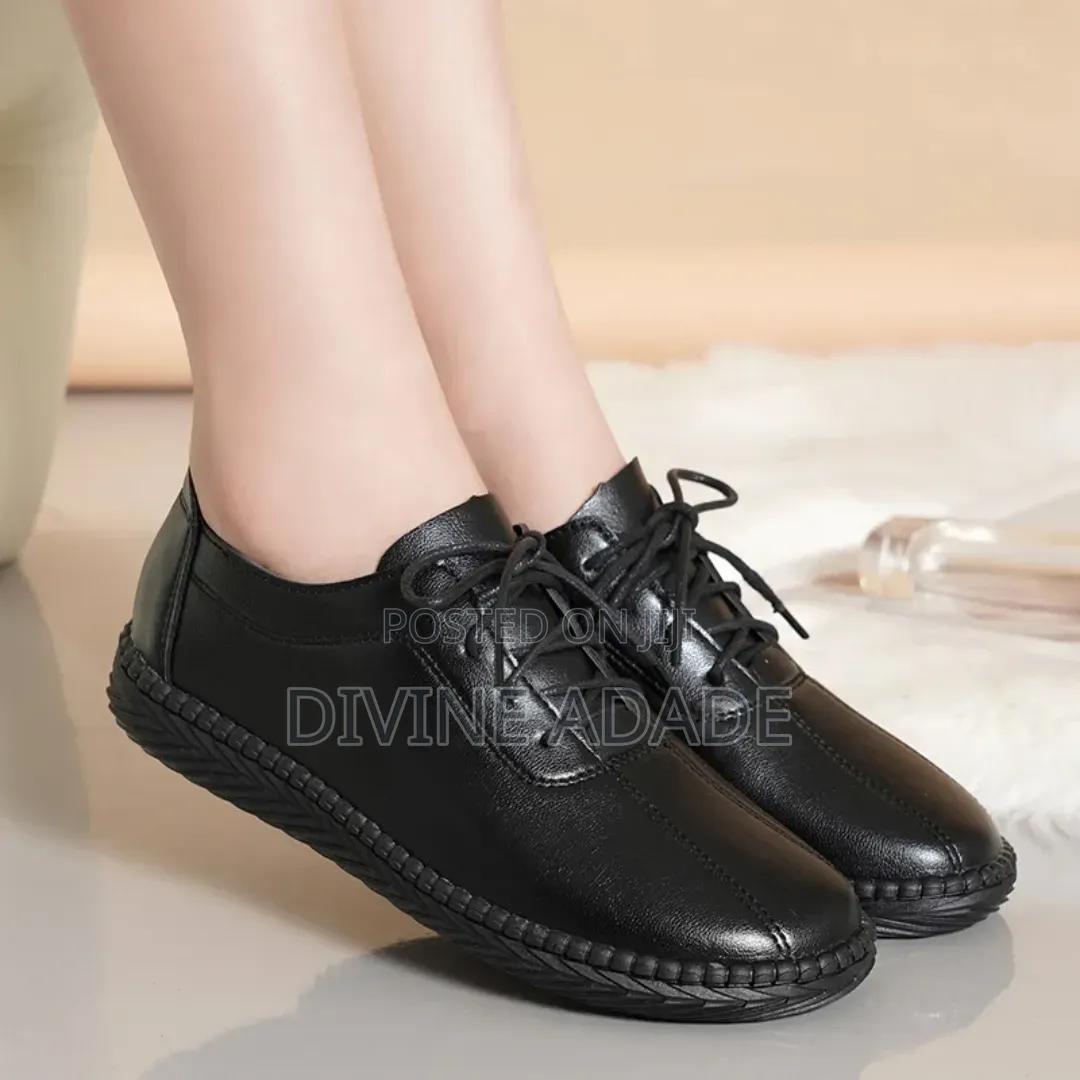 Ladies Flat Shoes