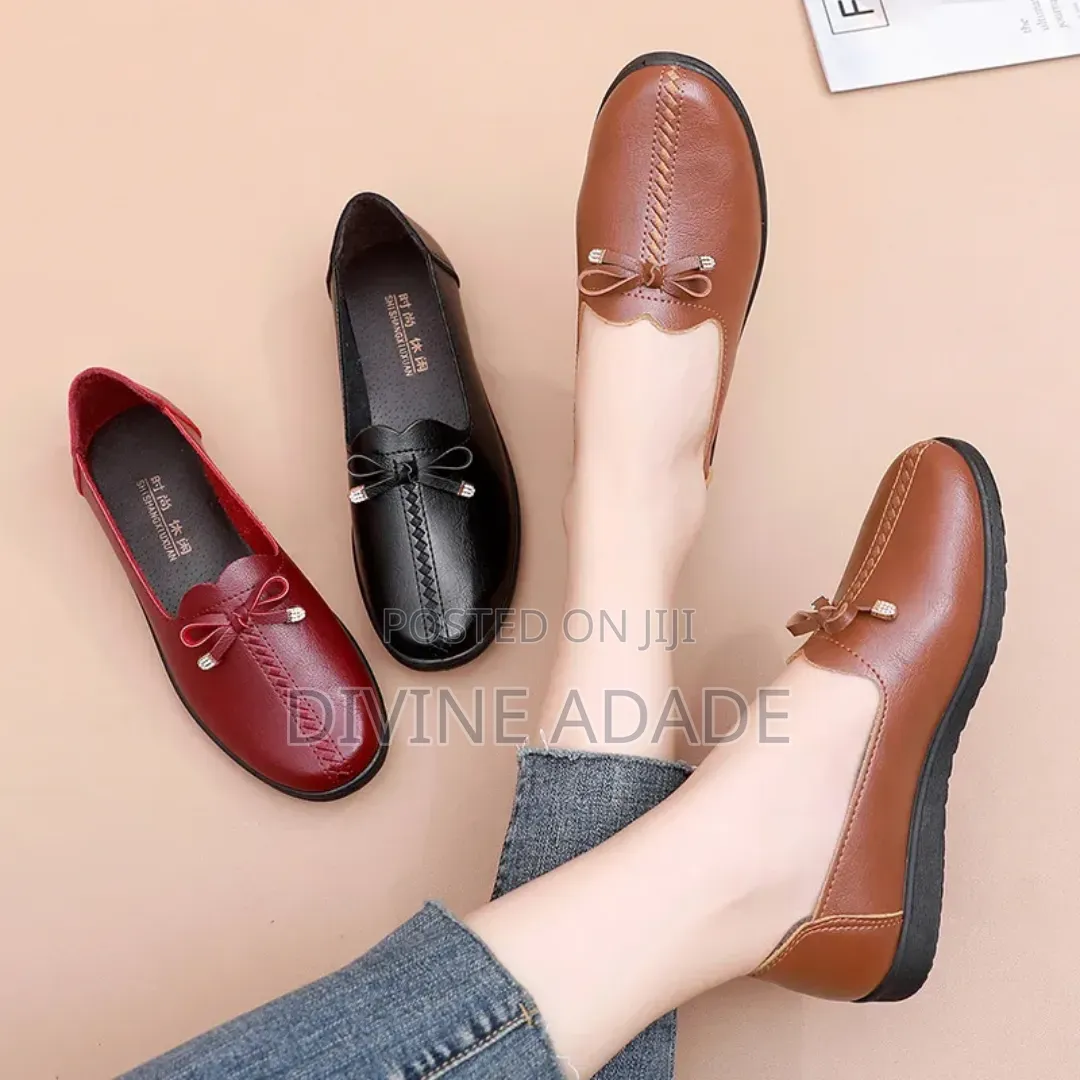 Ladies Flat Shoes