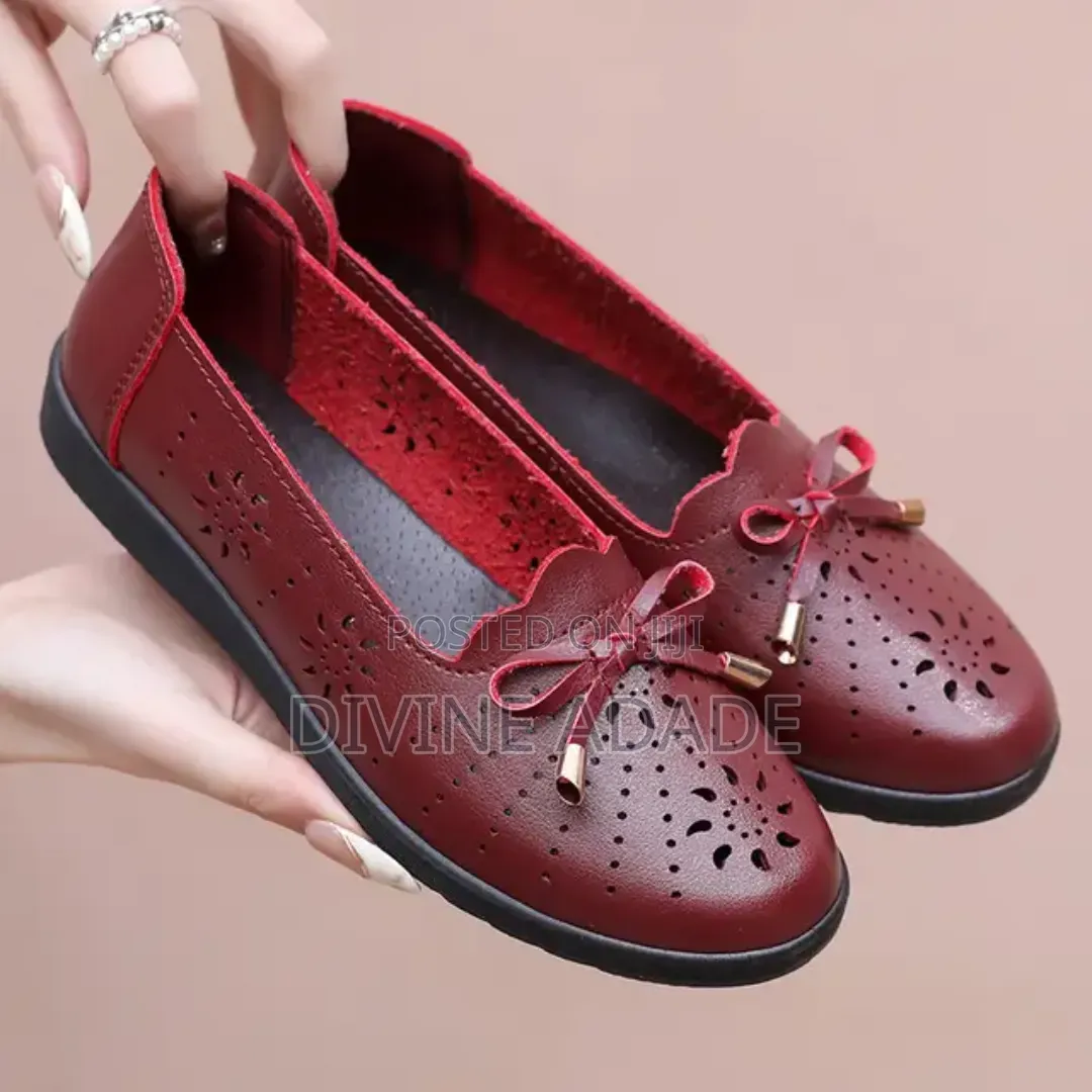 Ladies Flat Shoes