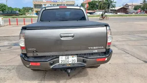 Toyota Tacoma 2011 Gray