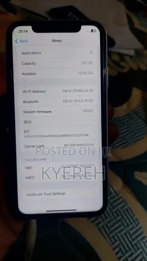 Apple iPhone XR 128 GB White