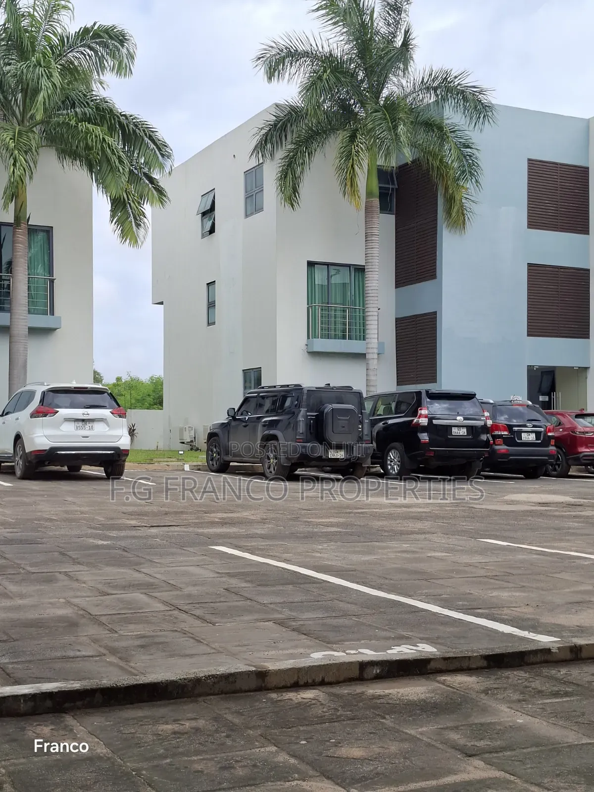 Furnished 3bdrm Apartment in Kg Franco Properties, Papaye for rent