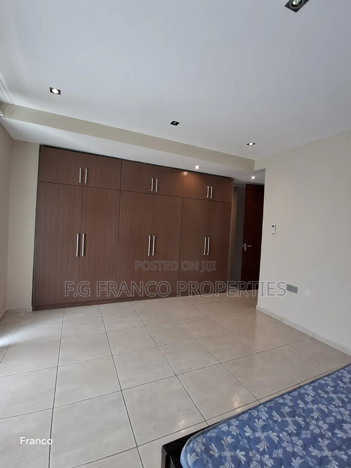 Furnished 3bdrm Apartment in Kg Franco Properties, Papaye for rent