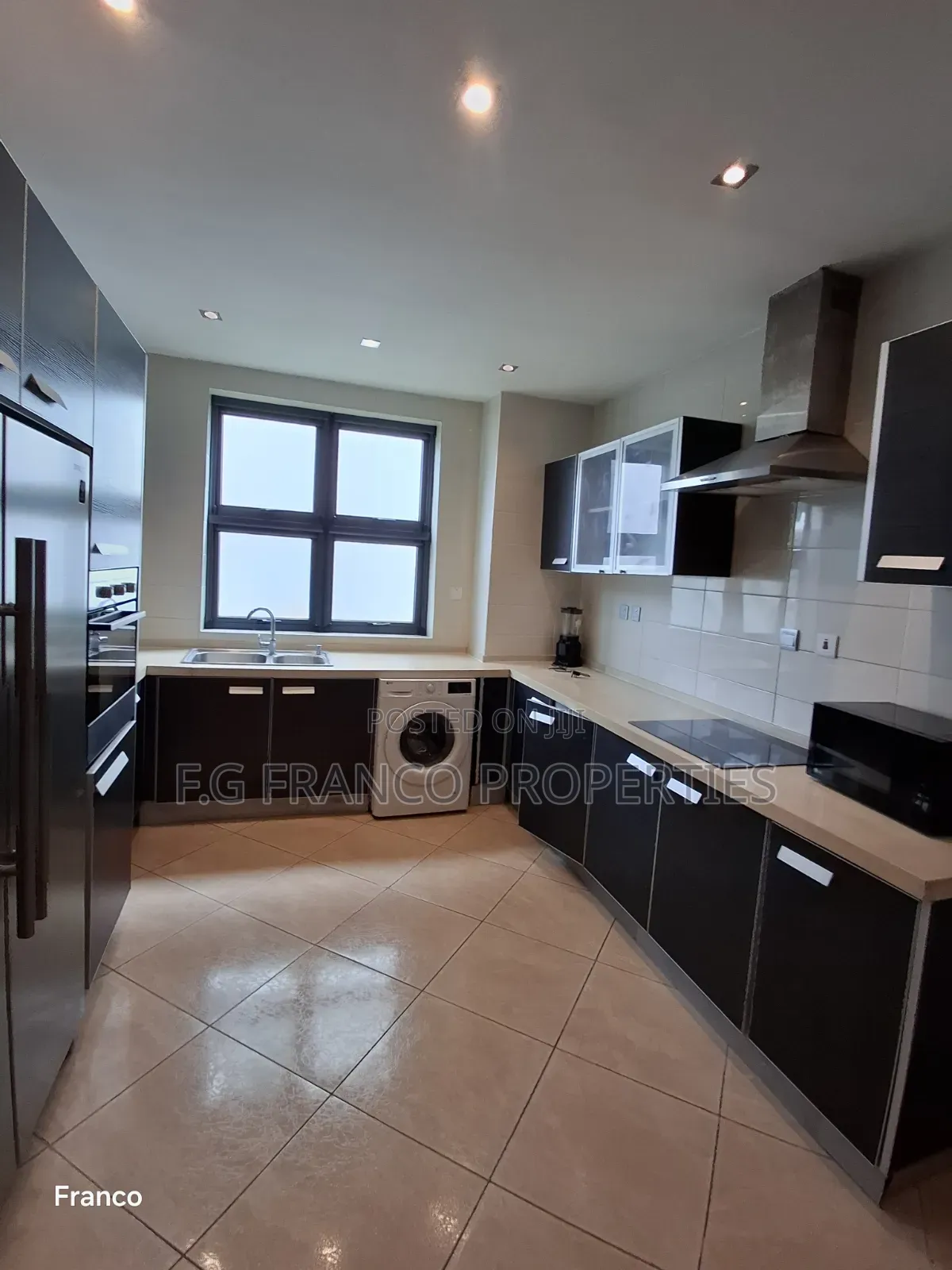 Furnished 3bdrm Apartment in Kg Franco Properties, Papaye for rent