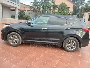 Hyundai Santa Fe 2016 Black