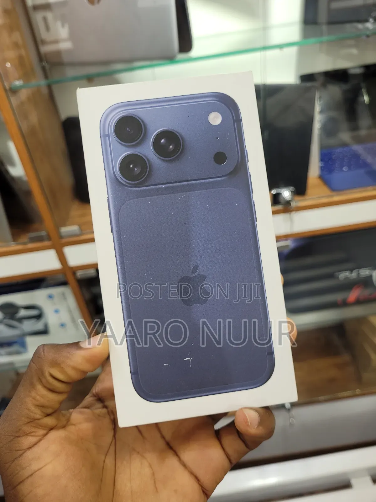 New Apple iPhone 17 Pro Max 256 GB Blue
