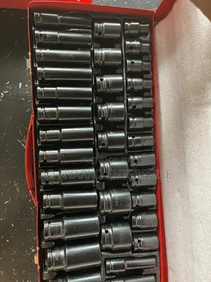 Black Box Spanner Set