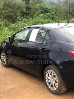 Toyota Corolla 2018 Black