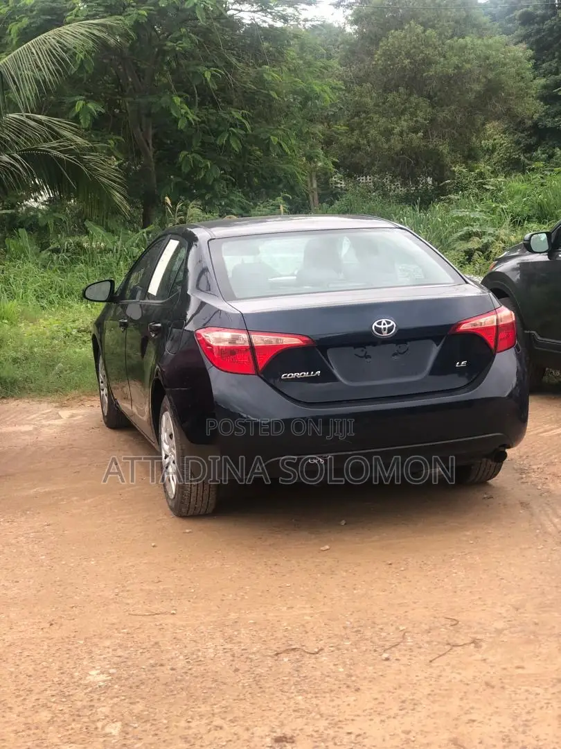 Toyota Corolla 2018 Black