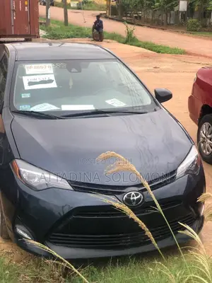Toyota Corolla 2018 Black