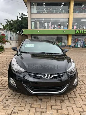 Hyundai Avante 2013 Black