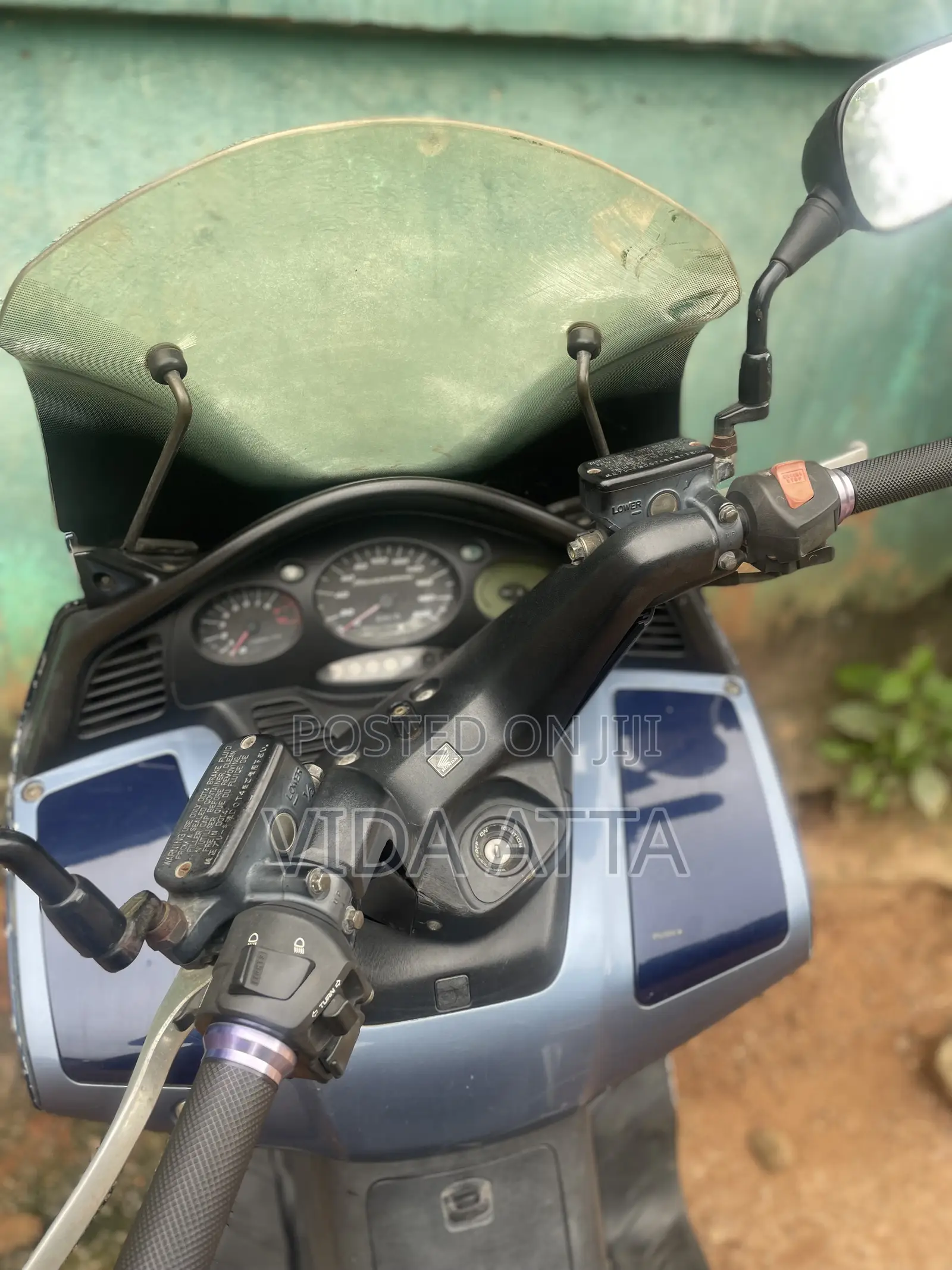 Honda Gold Wing 2009 Blue