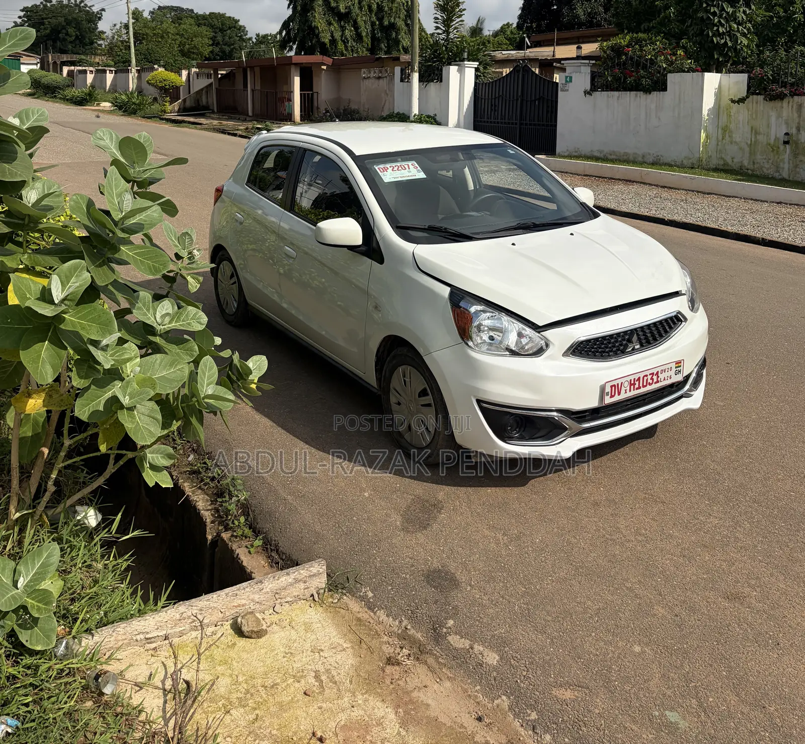 Mitsubishi Mirage SE 2018 White