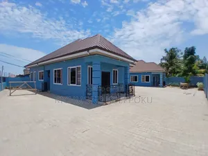 3bdrm Shared Apartment in Kofi'S Realty, Manet Junction for rent