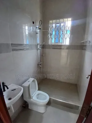 3bdrm Shared Apartment in Kofi'S Realty, Manet Junction for rent