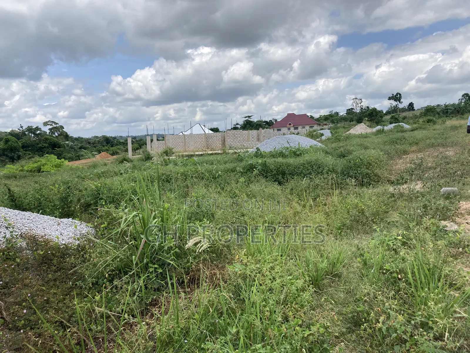 Half Plot for Sale at Sokoban Konkoli.