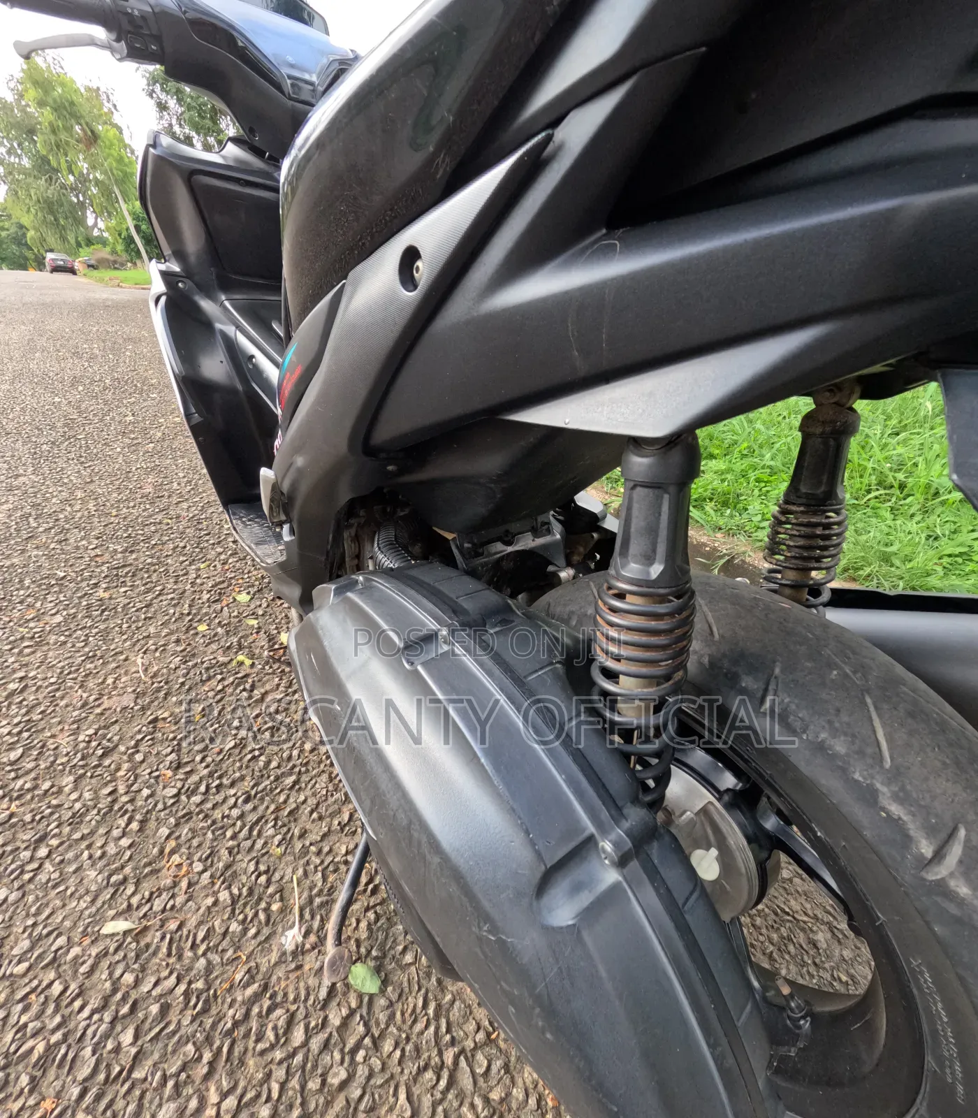 Yamaha 2023 Black