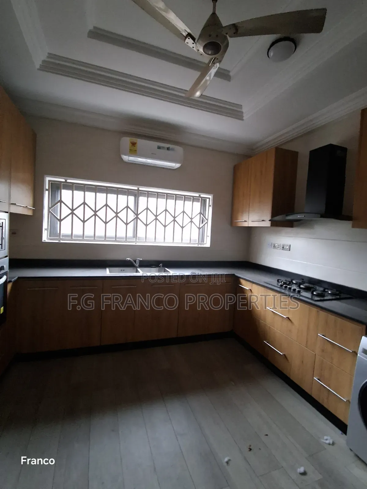 5bdrm House in Kg Franco Properties, Coca Cola for rent