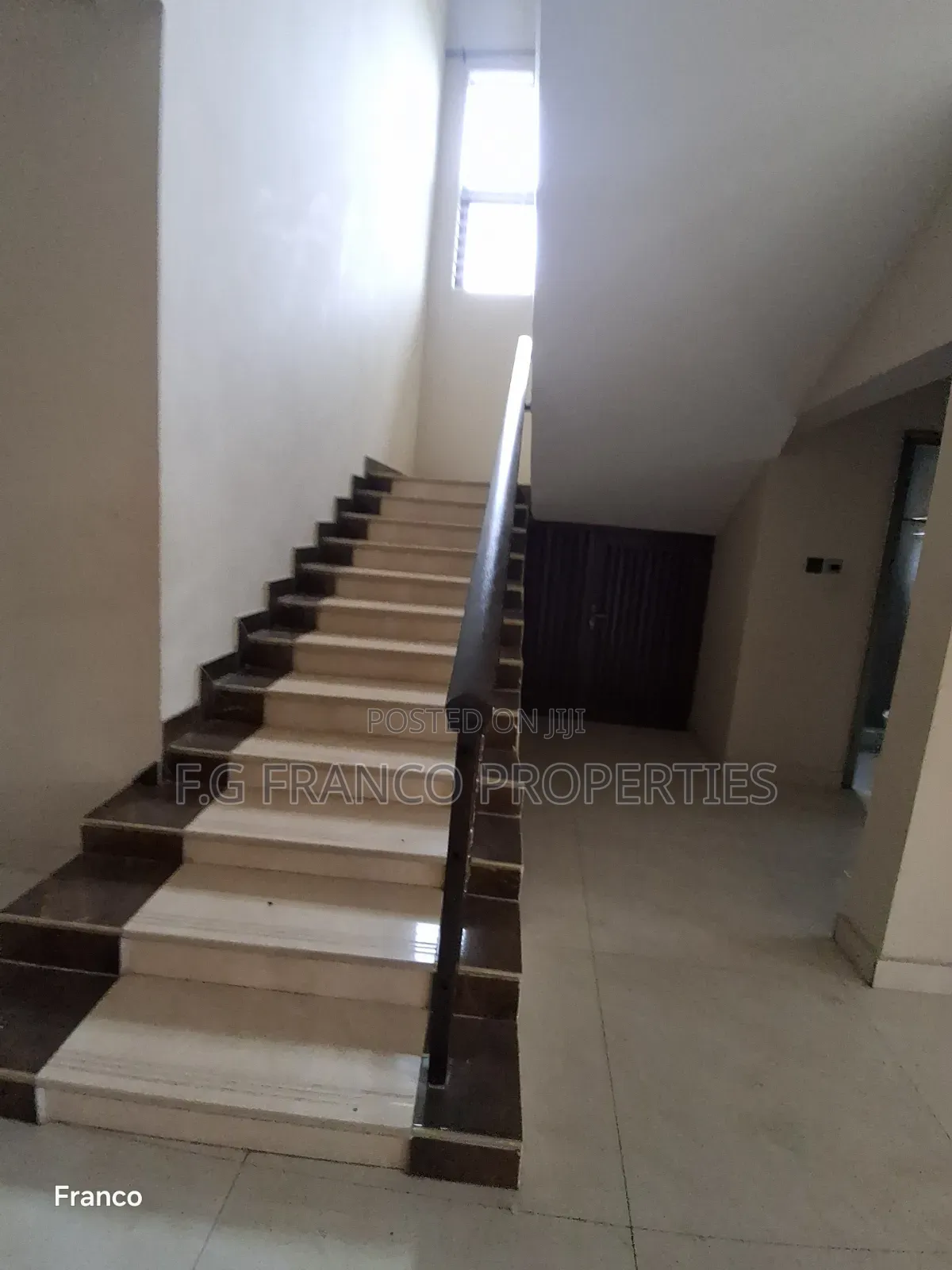 5bdrm House in Kg Franco Properties, Coca Cola for rent