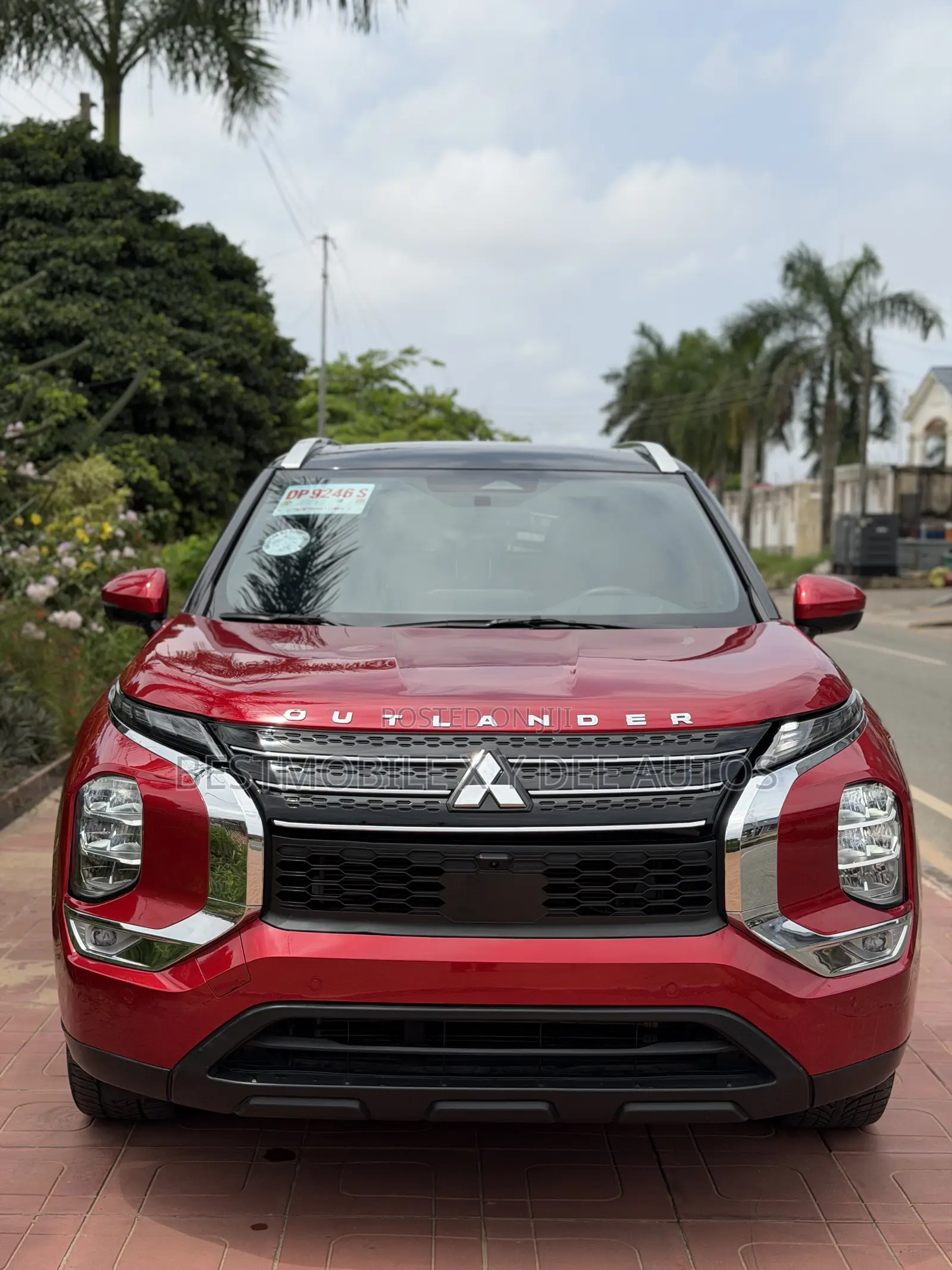 Mitsubishi Outlander SEL 2023 Red