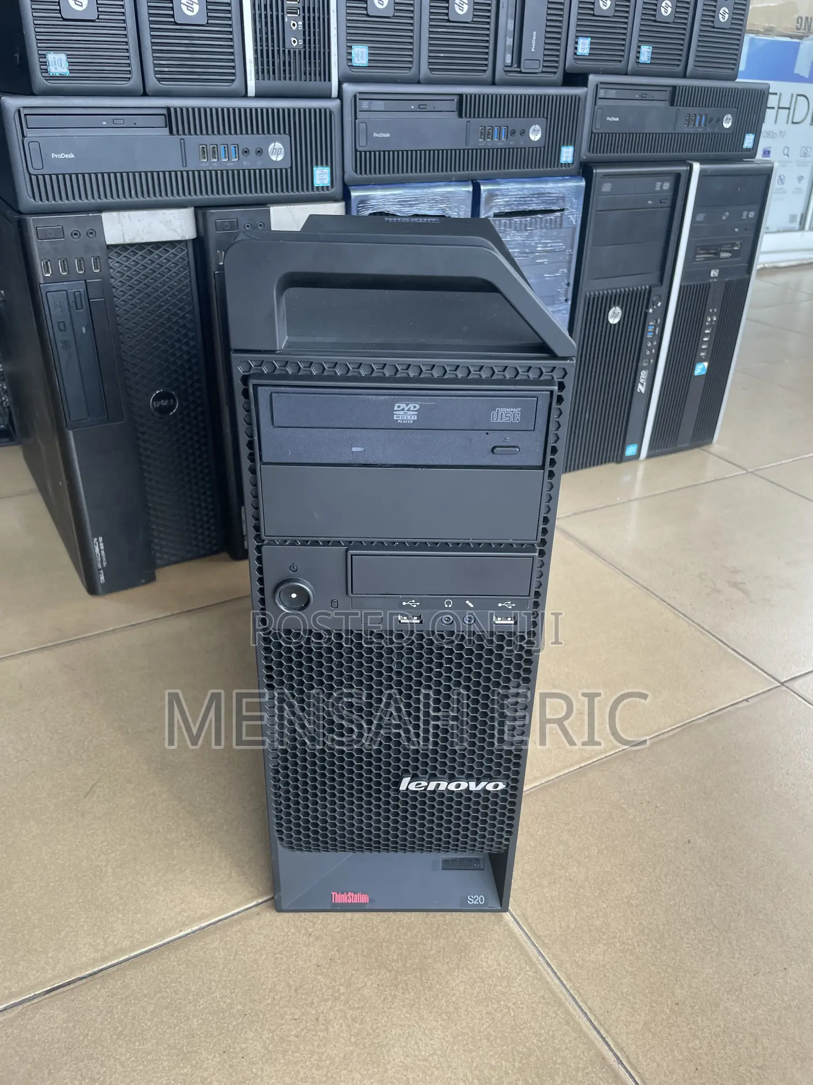 Server Lenovo 8GB Intel Xeon SSD 128GB
