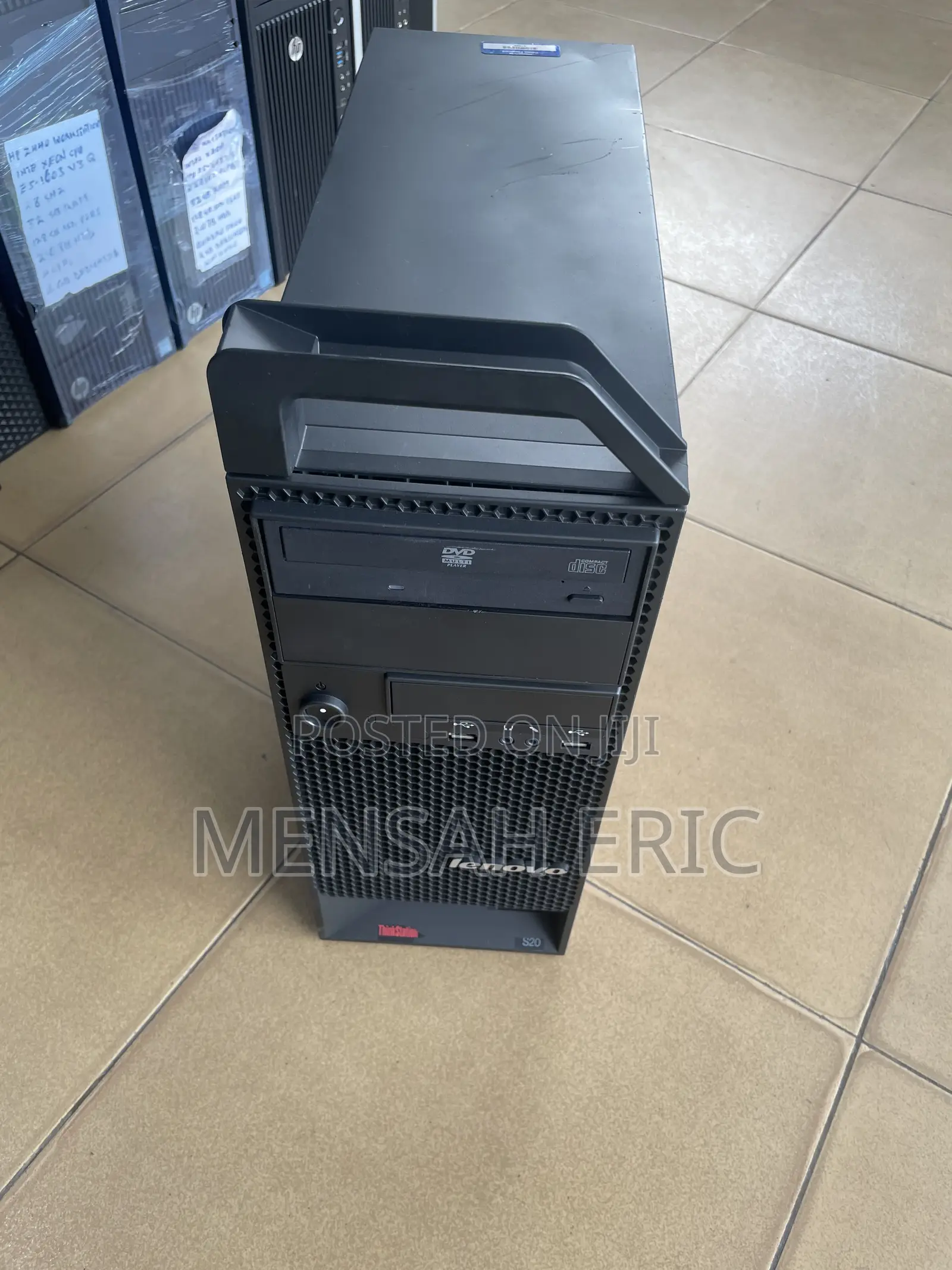Server Lenovo 8GB Intel Xeon SSD 128GB
