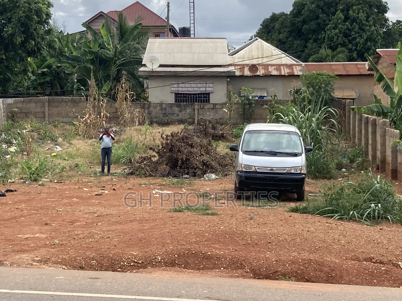 Half Plot for Sale at Sokoban,Abuabo Main Road.