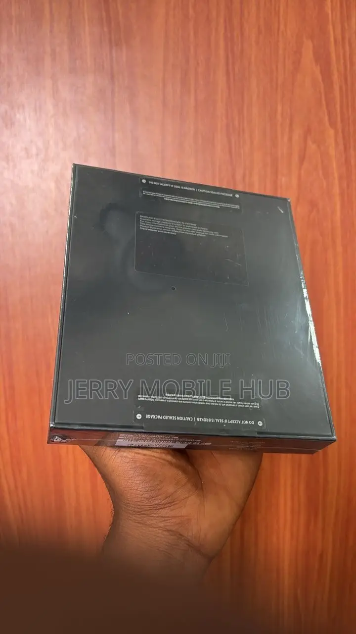 New Samsung Galaxy Z Fold6 512 GB White