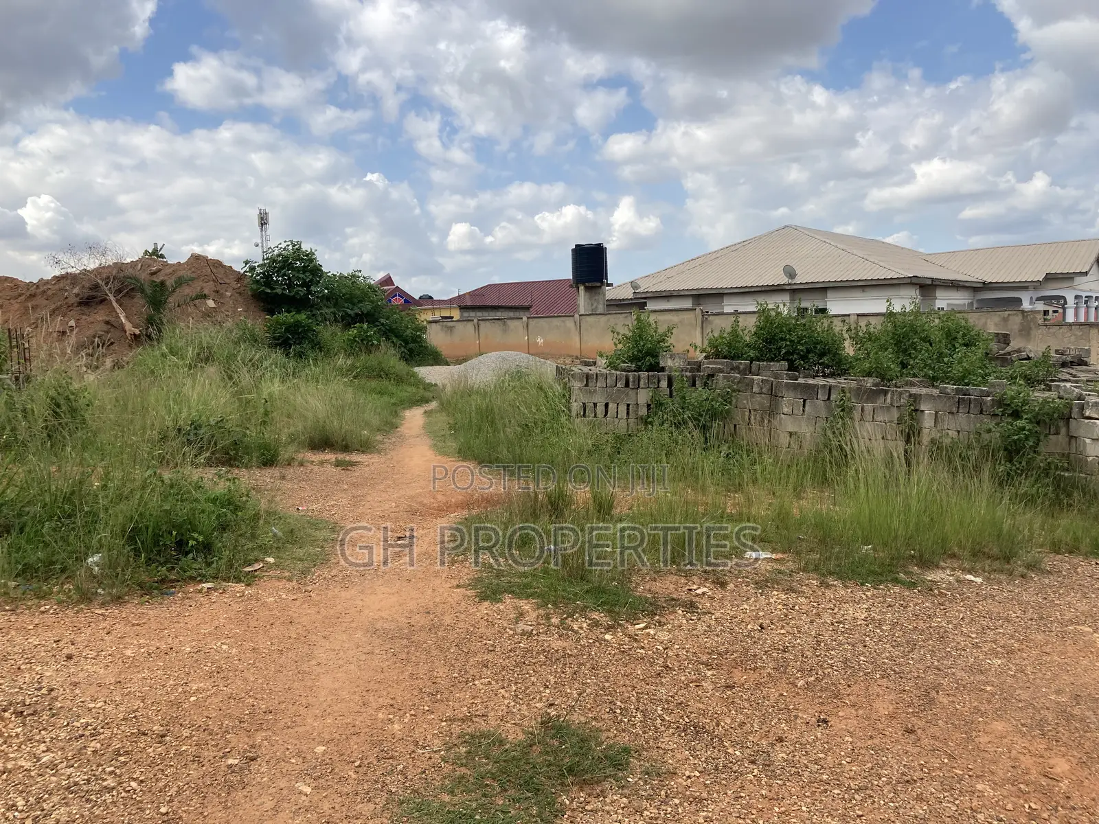One Plot With 10,000 Blocks for Sale at Sokoban Apaaso.