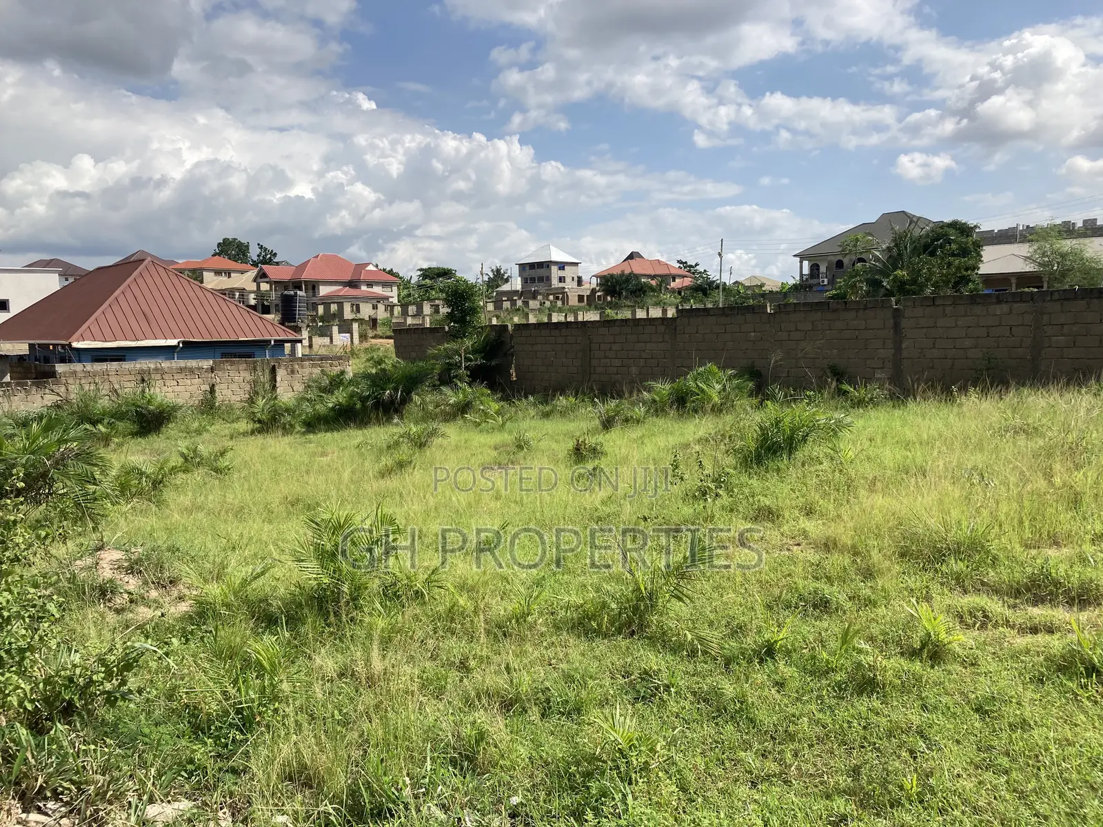 One Plot Fenced at Sokoban,Apaaso.