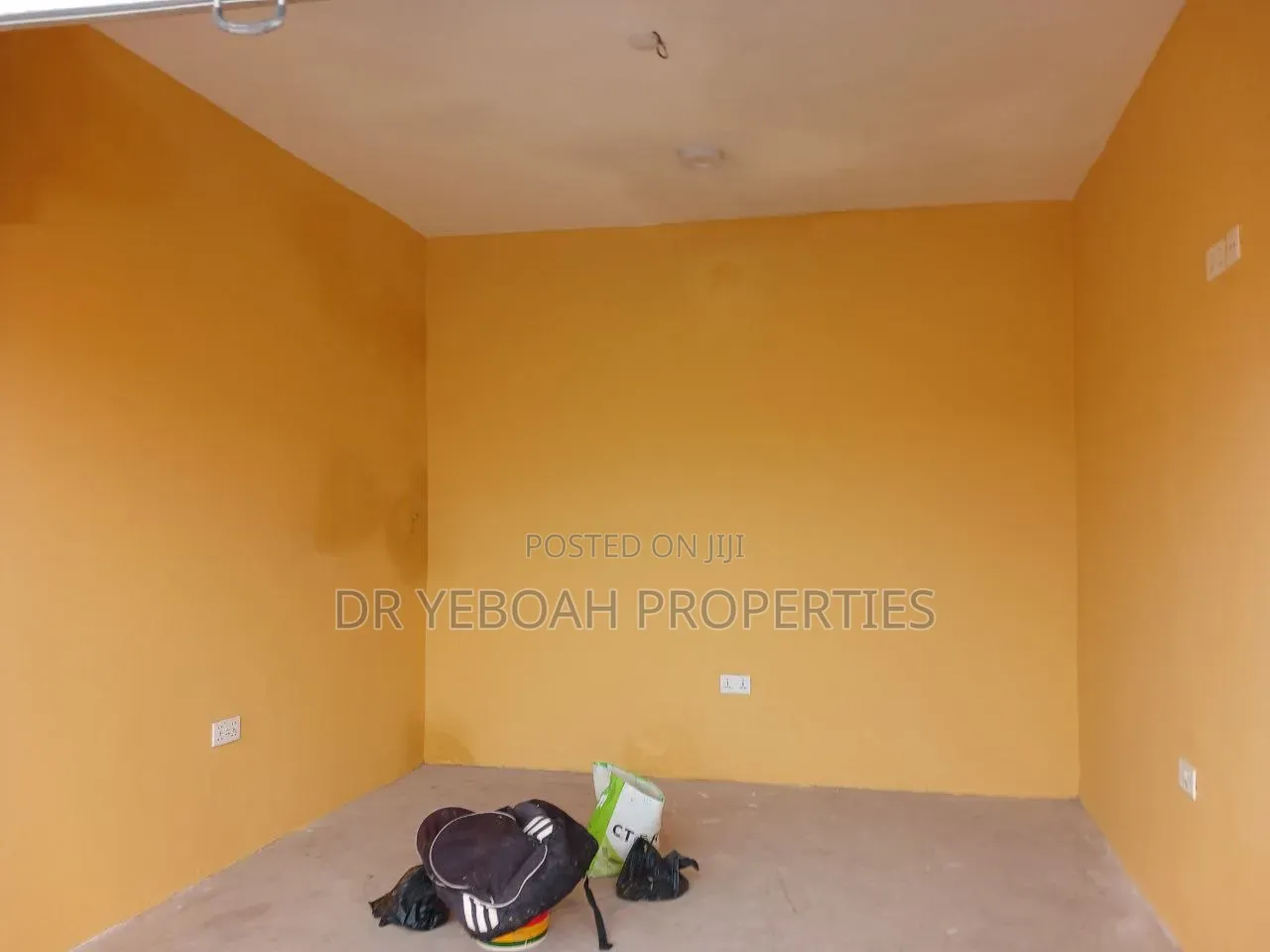 Spintex Manet Agblezaa - Shop for Rent