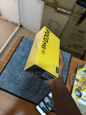 New Xiaomi Poco M8 256 GB Yellow