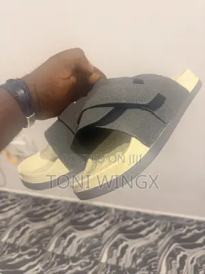 Nice Unisex Slides
