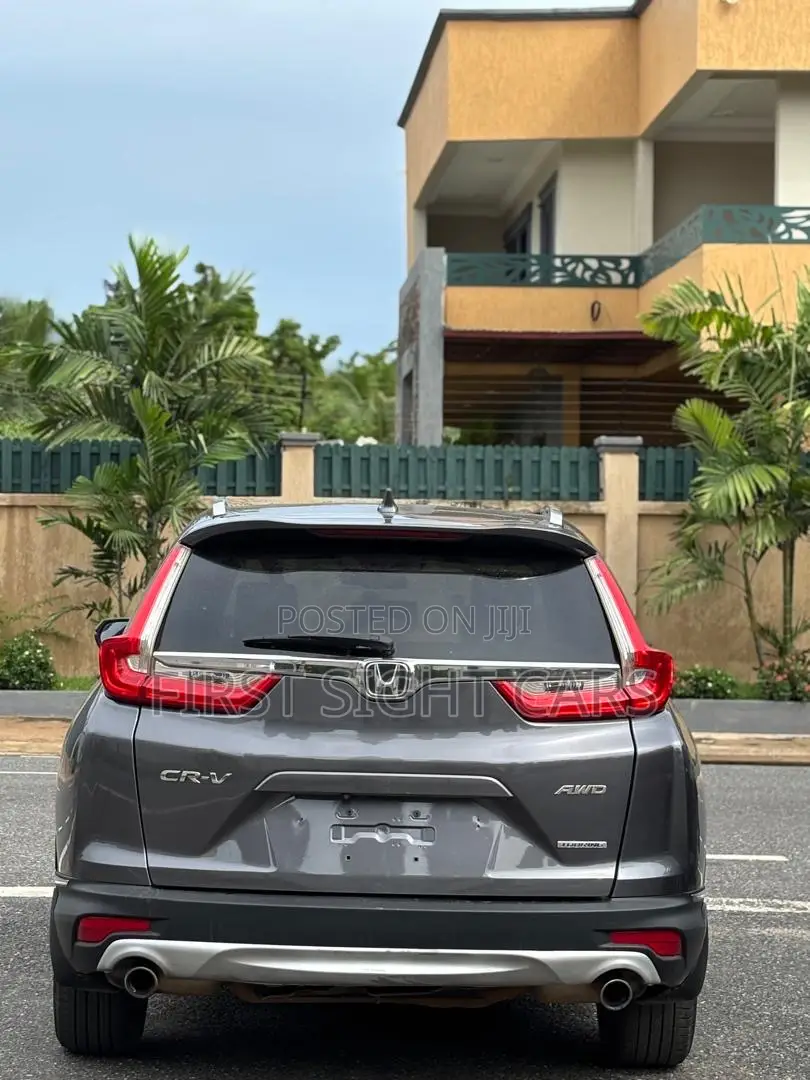 Honda CR-V Touring 4dr SUV AWD (1.5L 4cyl CVT) 2017 Gray