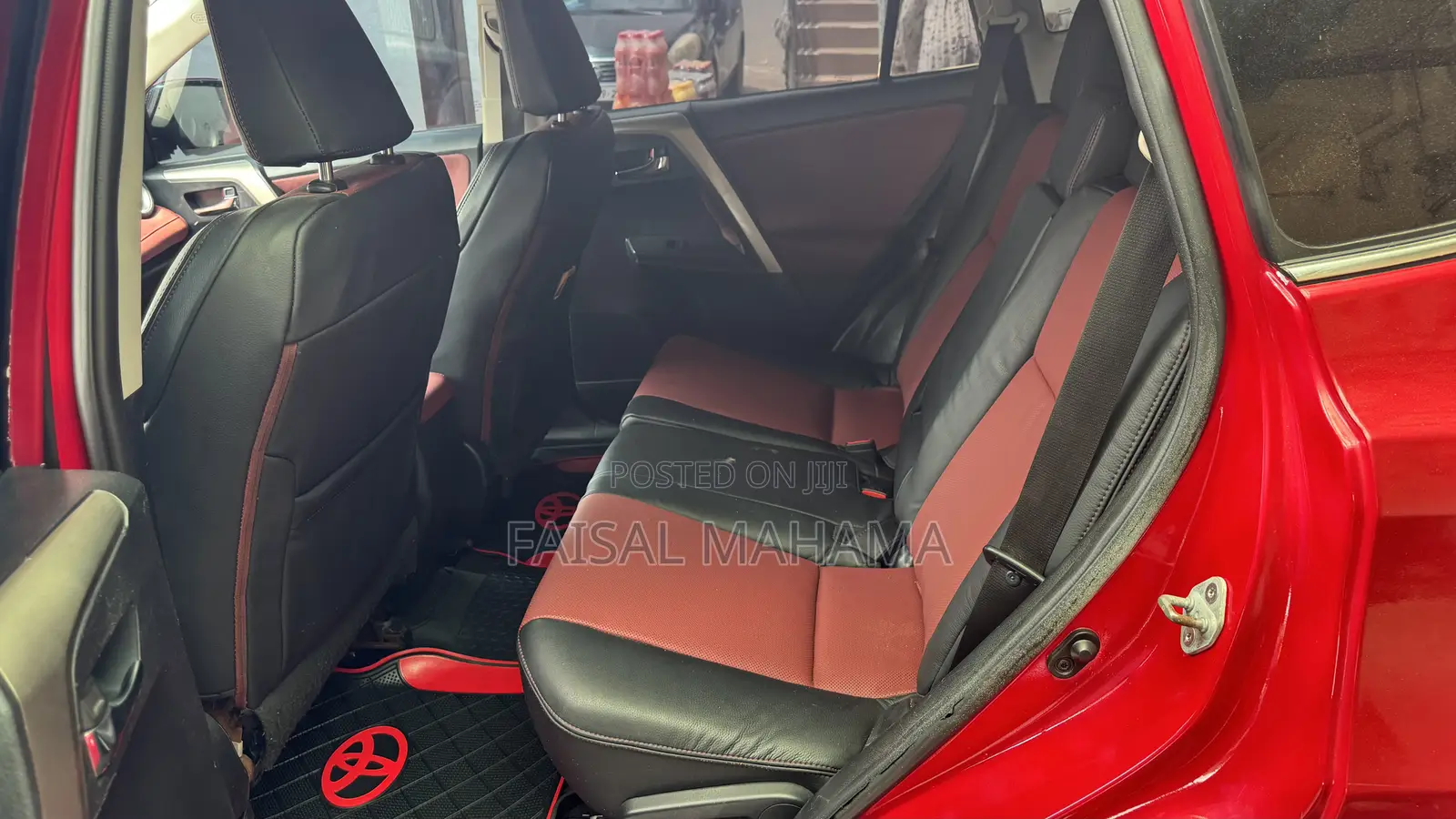 Toyota RAV4 2014 Red