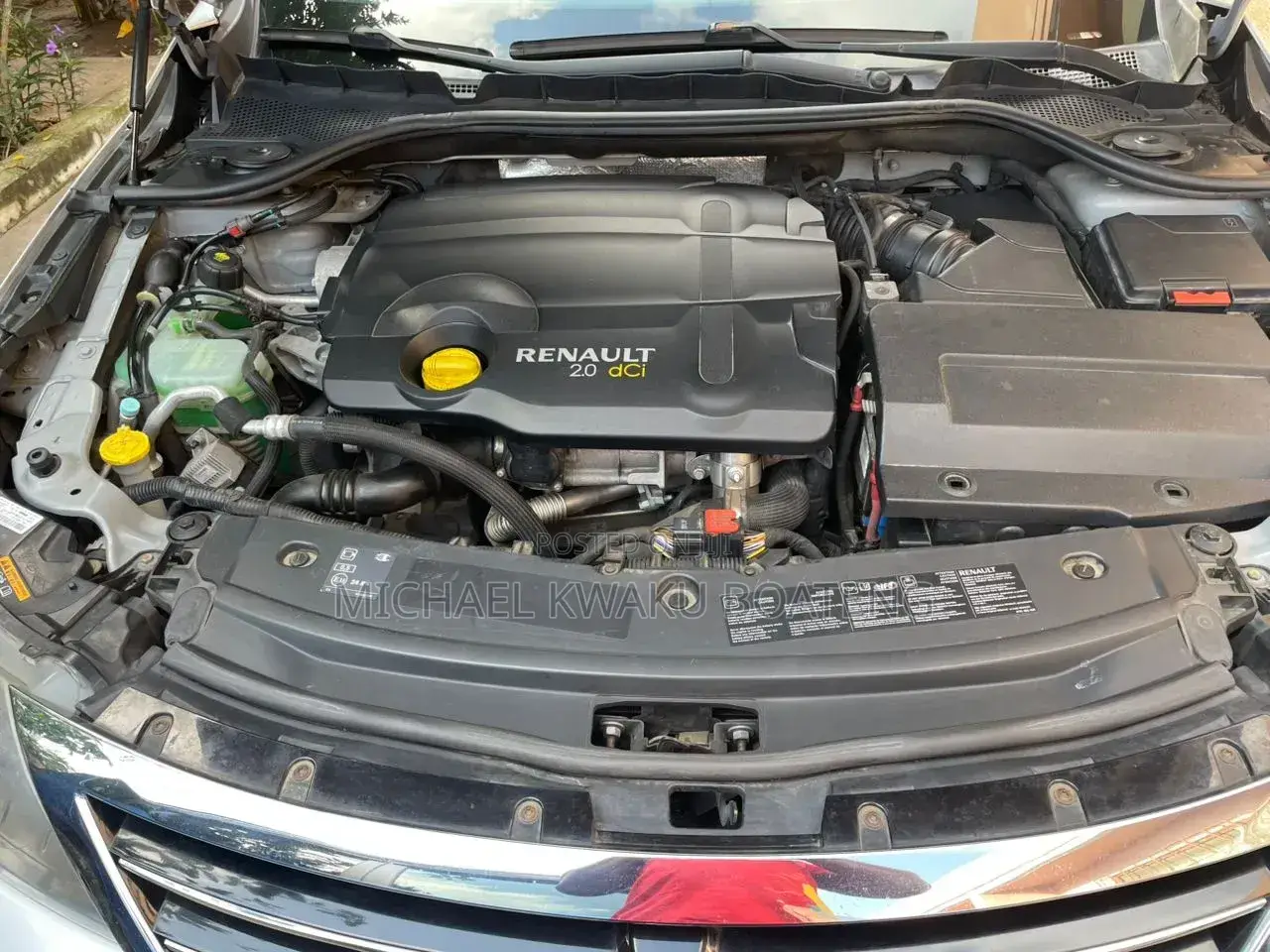 Renault Latitude 2012 Silver