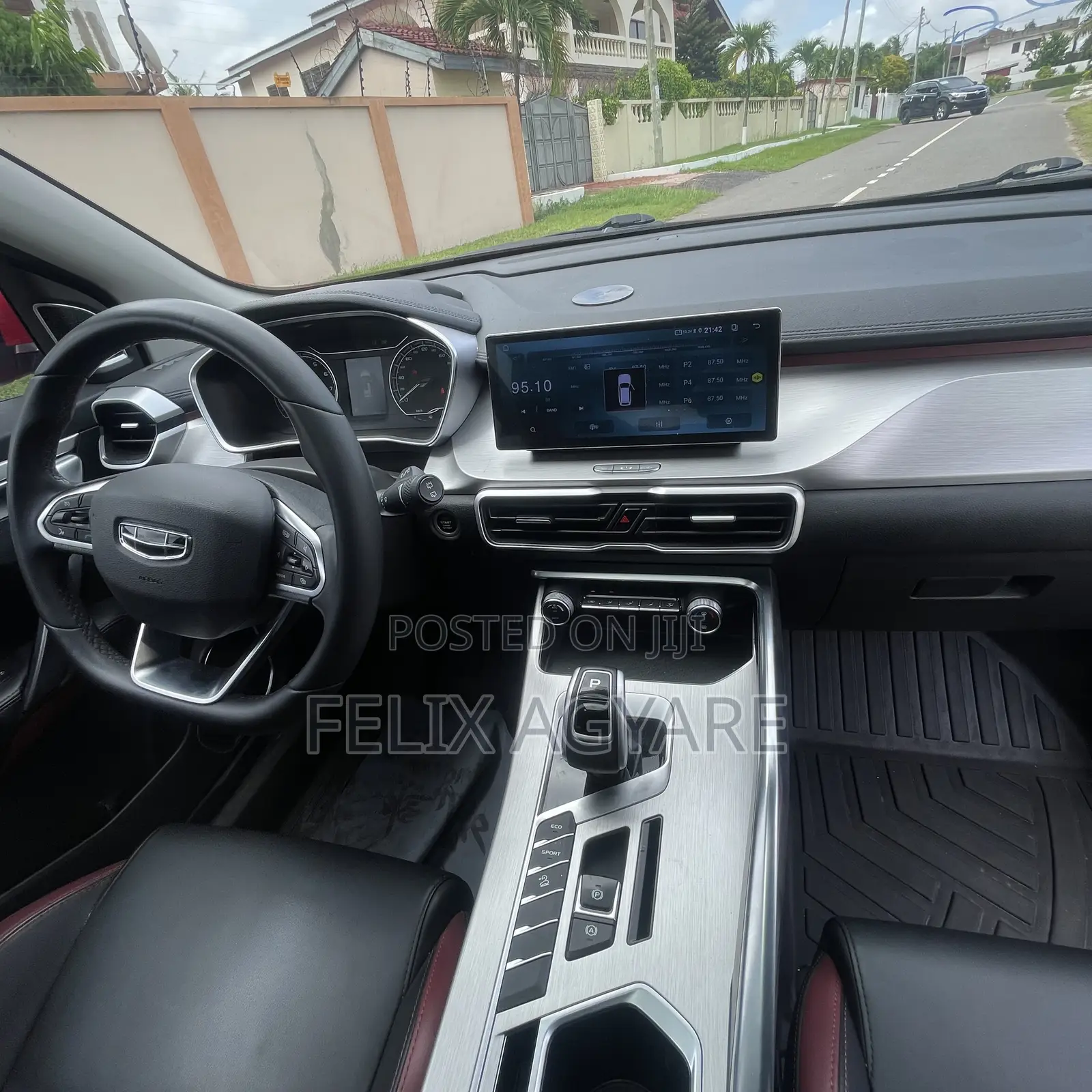 Geely Boyue 2021 Red